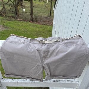 Lee Riders Midrise Short in Light Taupe